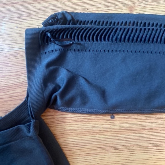 Zara woman off the shoulder bodysuit cut out, detail on front and sleeve .M/L - Picture 4 of 8